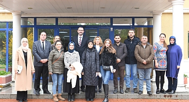 SAÜ, ” Yoksulluğa Son Toplantısı ‘’ ile toplumsal sorunlarla ilgilenmeye devam ediyor 