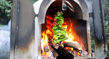 SUBÜ’de Türkiye’nin sokak lezzetleri tanıtıldı 