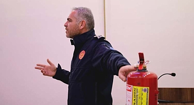 Terminal çalışanlarına yangına müdahale eğitimi 