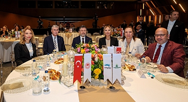 Yüce Türkiye’nin tarım zirvesinde: “Tarımın geleceğini Sakarya’da inşa ediyoruz” 