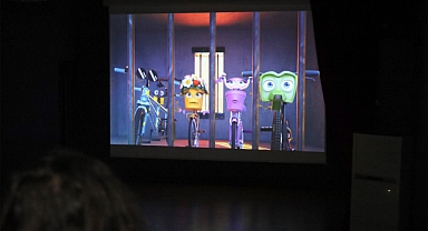 Büyükşehir minik kalplere dokunuyor 