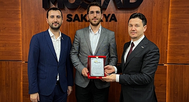 GENÇ MÜSİAD SAKARYA’DA BAYRAK DEĞİŞİMİ 