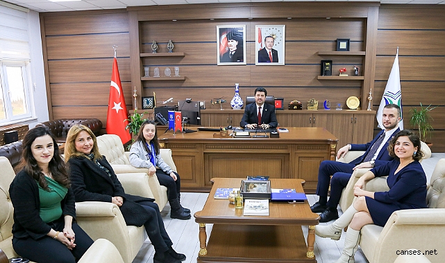 Özel şampiyondan Rektör Sarıbıyık’a ziyaret