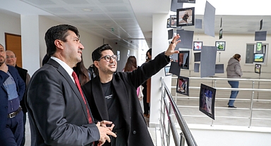 Sakarya MYO’da final sergileri açıldı 