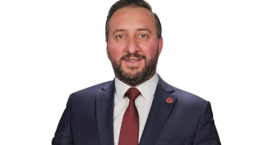 Erenler Belediye Başkan Adayı Ekşioğlu'ndan Berat Kandili Mesajı 