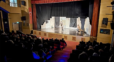 Filistin’in yaşadığı acıya ‘ayna’ oldular: ‘Kudüs Ya da Leyla’ 