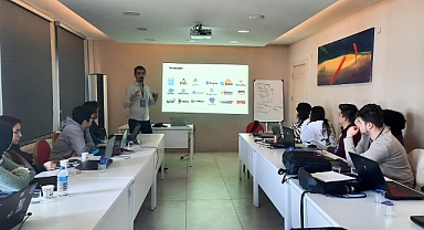 SUBÜ’de Yapay Zekâ Eğitim Kampı gerçekleştirdi 