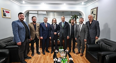 “Tecrübelerimizi sevdamız Sakarya için kullanacağız” 