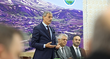 “Tüm projelerimizi hemşehrilerimizin hizmetine sunacağız” 