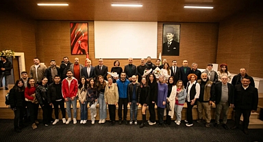 “ATATÜRK FİLMİ” HENDEK ÖZEL GÖSTERİMİ GERÇEKLEŞTİ 