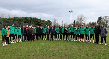 Başkan Adayı Çelik Sakaryaspor’u Ziyaret Etti 