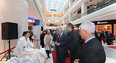 EL SANATLARI SERGİSİ AÇILDI 