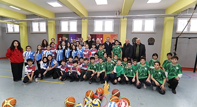 ERENLER’DE OKULLARA TAM DESTEK 