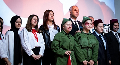 İSTİKLAL MARŞIMIZIN KABULÜ VE MEHMET AKİF ERSOY’U ANMA PROGRAMI DÜZENLENDİ 