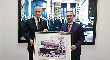 Sanayi ve Teknoloji Bakanı Mehmet Fatih Kacır SATSO'da müjde verdi; “15. Model Fabrika Sakarya'ya Hayırlı Olsun” 