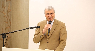 Yüce müteahhitlerle iftarda buluştu: “Sakarya’ya yakışır yüzlerce projeye imza attık” 