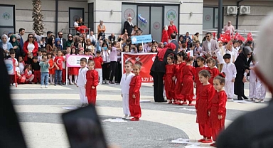 Akyazı’da 23 Nisan coşku ile kutlandı 