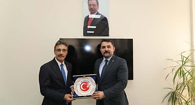 ALPEREN OCAKLARI GENEL MERKEZİNDEN BAŞKAN ŞENOL DİNÇ’E ZİYARET 