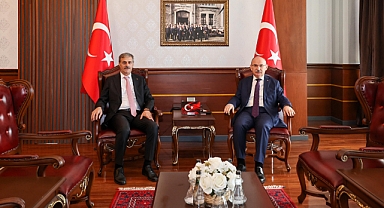 Başkan Alemdar Vali Karadeniz'i ziyaret etti 