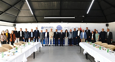 SAÜ BİLGİLENDİRME TOPLANTILARINA DEVAM EDİYOR 