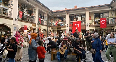 SUBÜ personelleri Eskişehir’i gezdi 