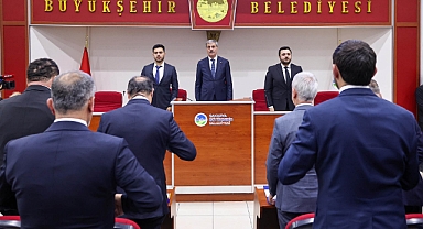 Yusuf Alemdar başkanlığında ilk meclis: “Sakarya’nın kalkınması, milletimizin refahı için yorulmadan çalışacağız” 