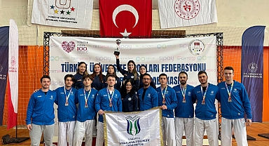 Kırşehir’den 4 madalya ve 1 kupa ile döndüler 