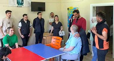 Otizm farkındalık eğitimini iş dünyasından aldılar 