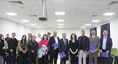 SATSO 12. Meslek Komitesi Sakarya Üniversitesi Öğrencileriyle Söyleşide Buluştu 