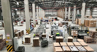 Ambalaj tasarım ve üretimini yerinde gördüler 