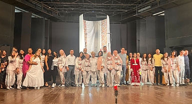 Leyla ile Mecnun’ Sapanca Belediyesi Kırkpınar Açık Hava Tiyatrosu’nda Sergilendi. 