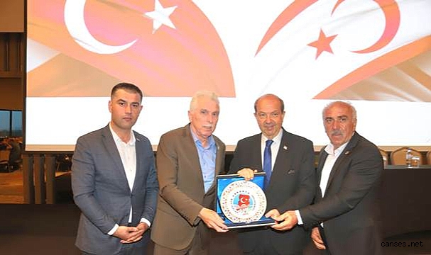 Sakarya Muhtarlar Federasyonu’ndan KKTC Cumhurbaşkanı Ersin Tatar’a Plaket