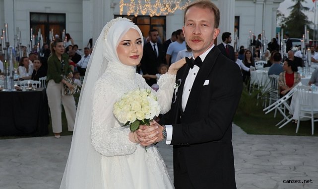 Sakarya Ülkü Ocakları Il Başkanı Atilla ve Elif Balcıoğlu görkemli düğün ile evlendi