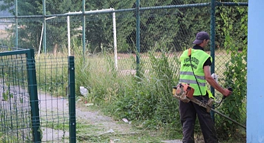 Serdivan’da Yaz Temizliği Devam Ediyor 