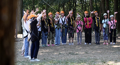 Büyükşehir Macera Park’ta öğrencilere unutulmaz bir deneyim sunuyor