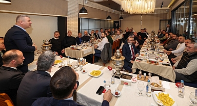 Başkan Çelik İş Adamlarıyla Kahvaltıda Buluştu 