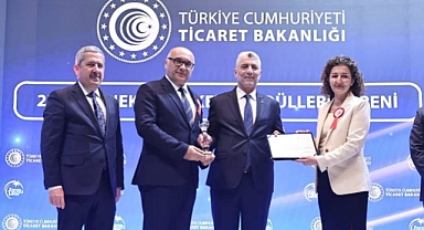 Sakarya Üniversitesi Tüketici Hukuku Alanında Ödül Aldı 