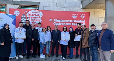 Sezginler Lisesinden Uluslararası Festivalde Madalyalar! 