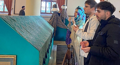 SUBÜ öğrencileri Bursa’nın tarihi ve doğal güzelliklerini keşfettiler 