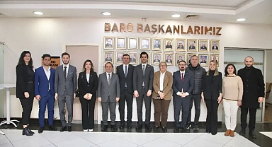 CHP Sakarya Heyeti Sakarya Barosu’nu Ziyaret Etti 