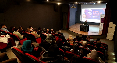 Enis Doko ‘Yapay Zekâ âşık olabilir mi?’ sorusuna OSM’de cevap verdi: “Âşık olamaz ama…”