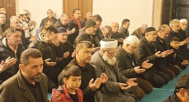 Miraç Kandili Taraklı'da Dualarla Kutlandı 