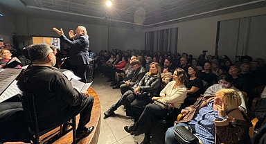 Serdivan’da Türk Müziği Şöleni 