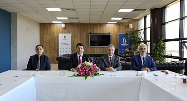 SUBÜ’nün akredite programları belgelerini aldı 