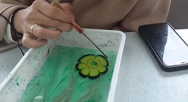 Taraklı Ortaokulu’nda Ebru Sanatıyla Buluşma 