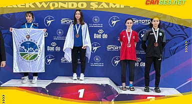 Büyükşehirli taekwondocu Sakarya’nın gururu oldu