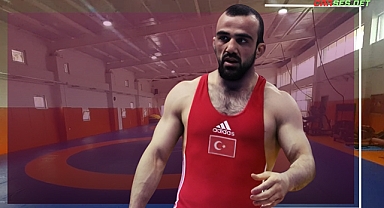 Serdivan Belediyesi’nden U17 Milli Takım Antrenörü Yunus Özel’e Tebrik 