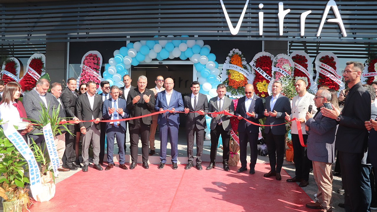 Ünitaş Yapı, kalabalık törenle açıldı