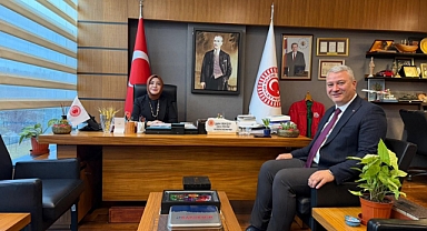 Ankara’da Serdivan Çıkartması: Milletvekili Erdoğan ve Başkan Çelik Projeleri Görüştü! 