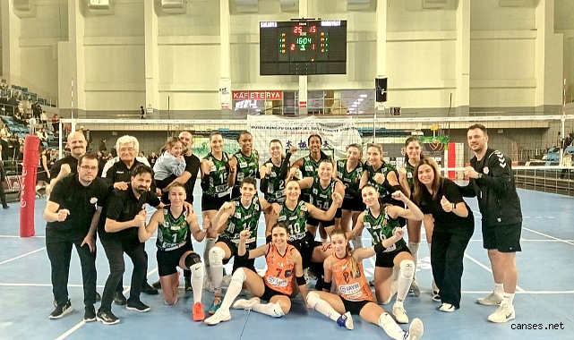 Filenin Sultanları Dolu Dizgin: Sakarya Voleybol Evinde Güldü! 